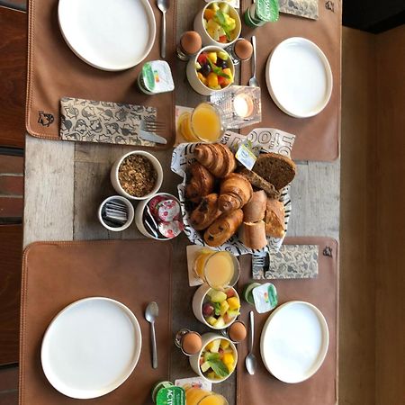 Cafe Coureur Borgloon Hotell Exteriör bild